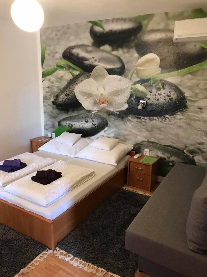 Hunyadi Panzio-Apartman Мако Экстерьер фото
