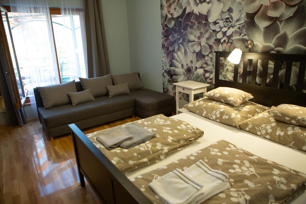 Hunyadi Panzio-Apartman Мако Экстерьер фото