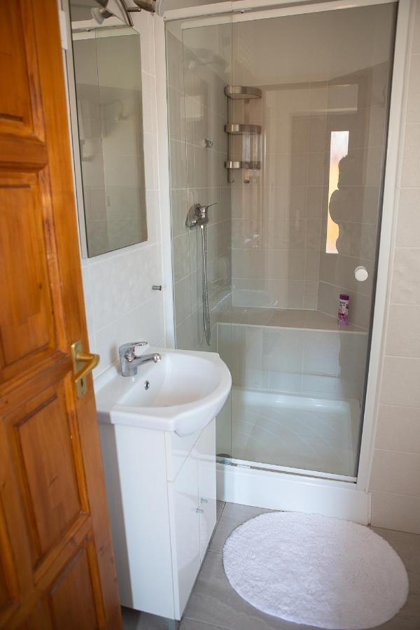 Hunyadi Panzio-Apartman Мако Экстерьер фото